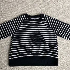 Old Navy Crew Neck Sweatshirt